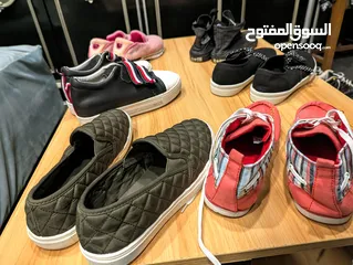  3 احذيه شوزات  بناتي ستاتي ستوكات مرتبة.