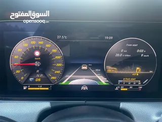  8 Mercedes benz E300 بنزين بحالة الوكالة