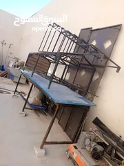  4 ستاندات مع مفارش محل خضراوات ومحمص كامل