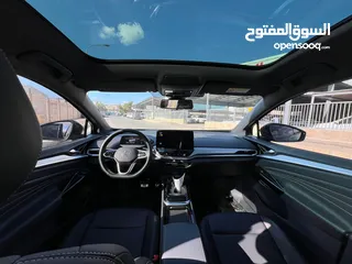  6 ‏ID.4 Corzz لون كحلي نخب اول صنف سبورت 2021