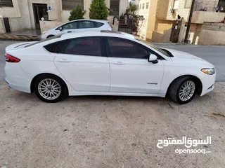  4 فورد فيوجن مستعمل رقم رباعي مميز ليست سيارة تطبيقات SE 2017 هايبرد للبيع