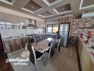  2 شقة للبيع في اربد - طابق روف