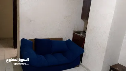  4 استديو مفروش الجبيهة 15دينار يومي الجامعة الاردنية خدمة 24 ساعة
