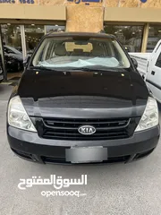  1 Kia carnival 2008
