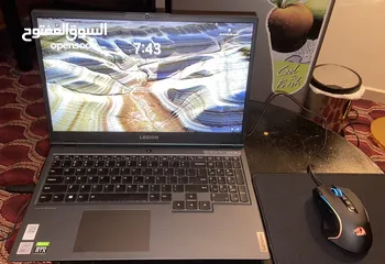  1 Lenovo لا بتوب قيمن للبيع الحاله جيده جداً ونضيفه