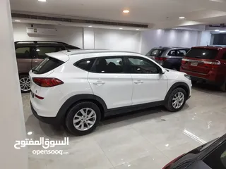  5 Hyundai Tucson 2020 for sale white in excellent condition