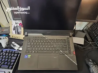  20 ASUS ROG Strix Scar 15 (2022) Gaming Laptop