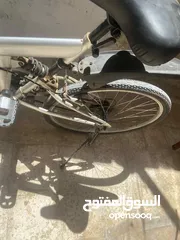  2 يسكليت بحالة الوكاله الموقع حي  معصوم رقم للتواصل