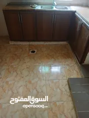  2 شقه فارغه للايجار شفا بدران/ الكمشه  الاجره شهريه 90