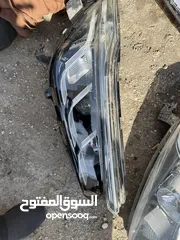  2 اضوية سيارات