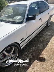  8 بي ام 520 1993 للبيع كاش