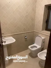 14 فيلا فاخرة سوبر ديلوكس أرقى مناطق الكرسي اعلان رقم (V110)