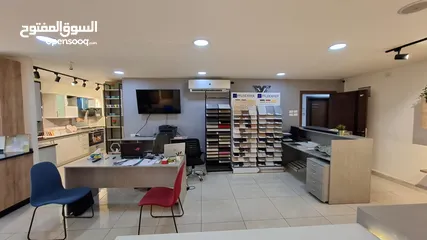  20 معرض للمطابخ مفروش بالكامل مع الاجهزه في شارع الاذاعه و التلفزيون مقابل سيفوق الجمله الطابق الثاني