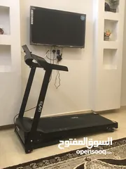  4 الات مشي منزليه للرياضه