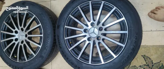 1 جنوط مرسيدس مع كوشوك نضيف جدا جدا استخدام شهر مع جنط سبير