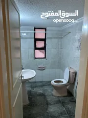  2 شقة فارغة للبيع في منطقة الشميساني - ref : 14549
