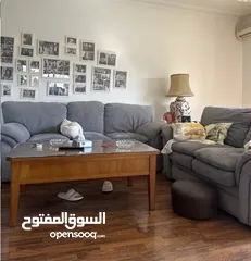  3 طقم جلوس ماركة اشلي امريكي = 5 مقاعد مشدات زمبركي نظيف100%المهتم وتساب بالداخل