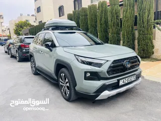  14 RAV4 للبيع 2022 بحالة الوكالة