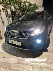  6 كيا سيرنتو 2018 للبيع بسعر مميز