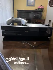  1 Xbox one 500 GB للبيع