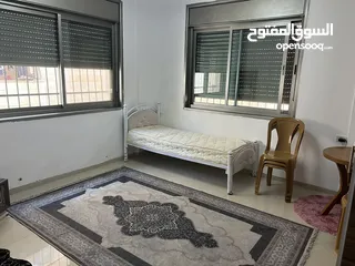  14 شقه واسعه مفروشة للبيع - حي المصايف