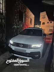  6 تيجوان R-Line للبيع مع امكانيه البدل