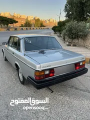  8 فولفو 240 بحالة جيدة