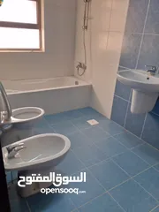  5 روف مع ترس بإطلالــــه بانوراما