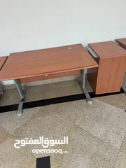  2 اغرض مكتب مستعمله خفيف