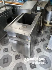  7 معدات مطاعم مستعملة بحالة ممتازة –للبيع  الآن