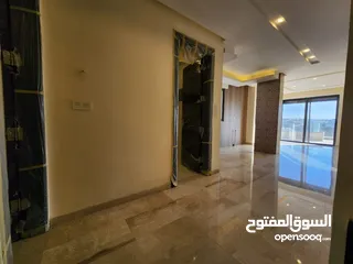  12 فيلا متلاصقة للبيع في عبدون - ref : 14510