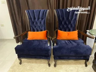  4 طقم كنب بحاله ممتازه