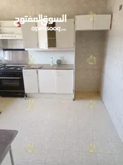  5 روف فارغ للإيجار الشميساني