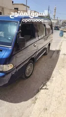  2 باص هونداي موديل 2001
