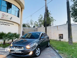  1 هونداي اكسنت2013 ديزل اوتماتك 4 غيار سيارة ممتازة واقتصادية جداً ..