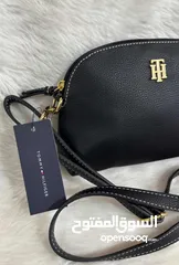  1 TOMMY HILFIGER Crossbody bag