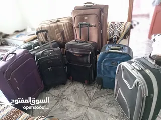  1 شنط سفر للبيع مستعمل نظيف في القويسمه عده أحجام كبير وصغير ووسط عده خامات