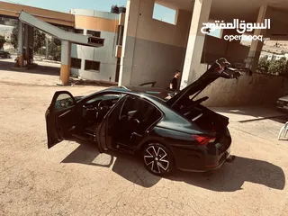  1 سكودا اوكتافيا