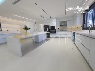  4 شقة ارضية مفروشة مع كراج خاص للبيع في رجم عميش بمساحة بناء 220م