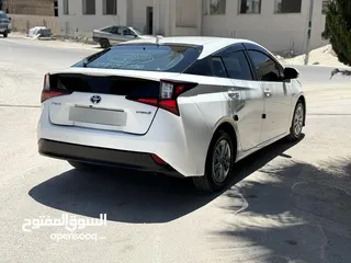  6 تويوتا بريوس 2020 سبعه جيد ولا ملاحظه هايبرد بطاريه ليثيوم اصليه