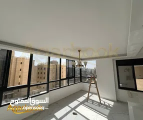  3 شقة مميزة غير مفروشة في مكان مطل للايجار