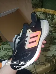  11 حذاء adidas UltraBoost 22 Black Flash Orange اصلي بنص سعره بسعر مغري جدا الفضل للمشي والراحة