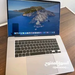  1 MacBook Pro