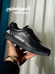  2 حذاء اديداس Adidas مريح جدا للرجال مقاسات 40-45 باللون الابيض والاسود