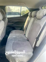  11 Nissan kicks 1.6L No2 Oman vehicle