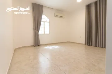  4 شقة مؤثثة، ثلاث غرف للإيجار في العذيبه 3BHK Apartment for Rent in Al Athaiba