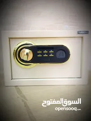  22 خزنة مكتبية من بصمه وباور بانك خارجي وباور بلحفظ الاموال و الأوراق الهامه خزنة فولاذية