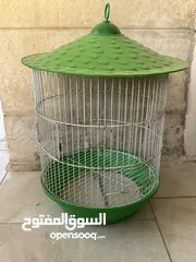  7 أقفاص عدد 10 إستعمال خفيف جداً وبحالة الوكالة موجود معلفين وثلاث معالف