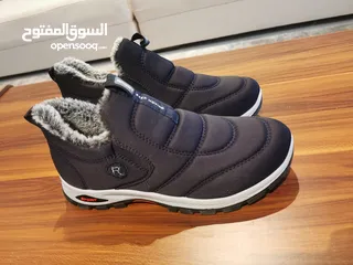  2 حذاء ضد الماء غير مستخدم  Brand new water proof shoos