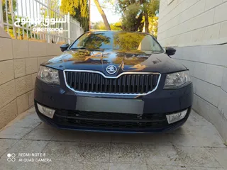  4 سيارة سكودا اوكتافيا 2015 اصل عمومي خالية من الحوادث بحالة جيدا